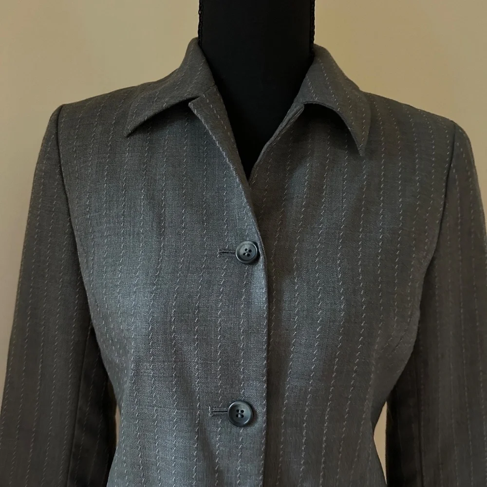 *TALBOTS* Petite Gray Long Sleeve Blazer Suit Jacket Size 4P